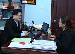 Lawyer for Individuals or Partial/Full Investors