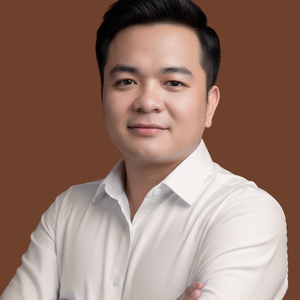 Chuyên viên tư vấn - VIETNAM NATIONAL LAW